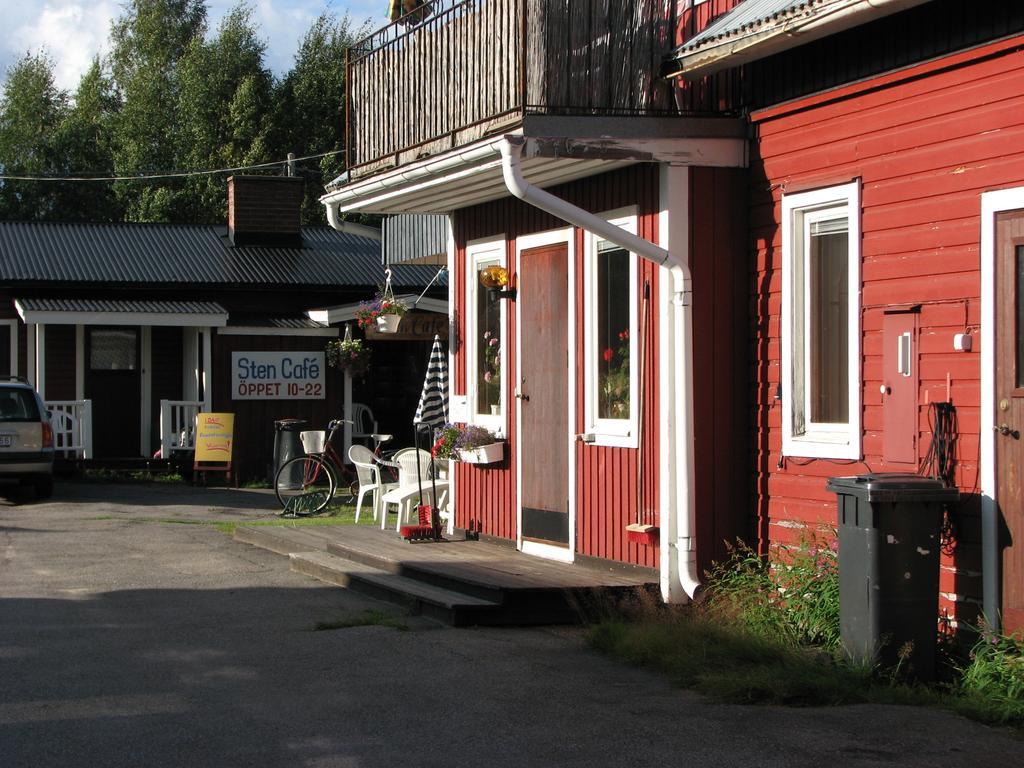 Stuga Vid Hedenaesets Stencafe エクステリア 写真